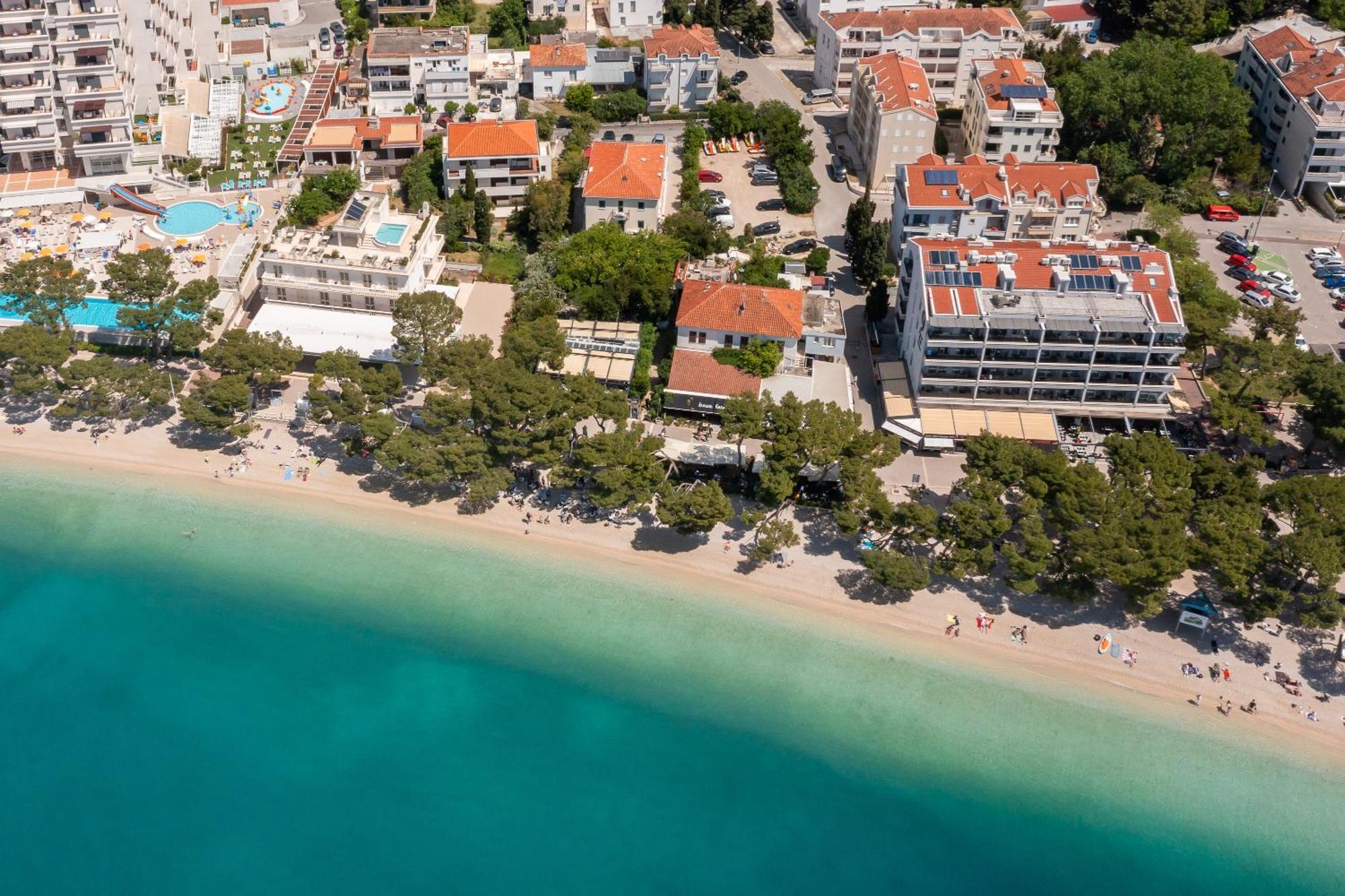 Beachfront Apartments Providenca With Free Parking Makarska Extérieur photo