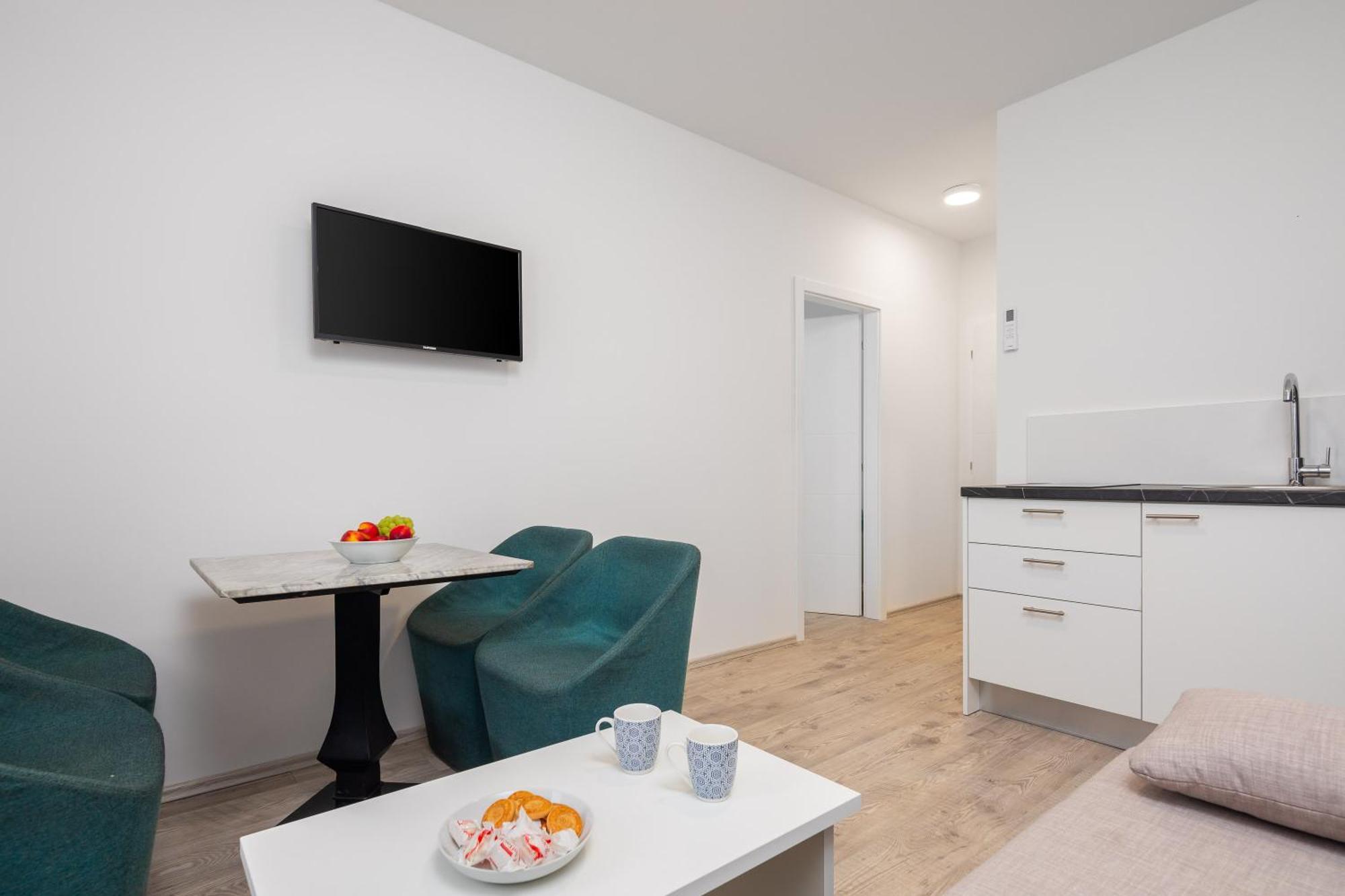 Beachfront Apartments Providenca With Free Parking Makarska Extérieur photo