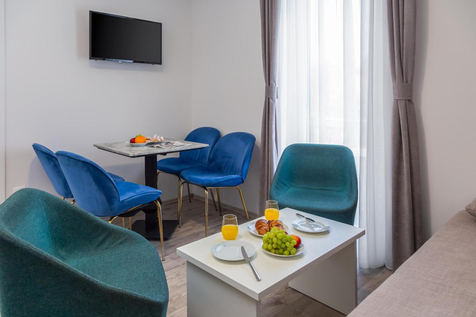 Beachfront Apartments Providenca With Free Parking Makarska Extérieur photo