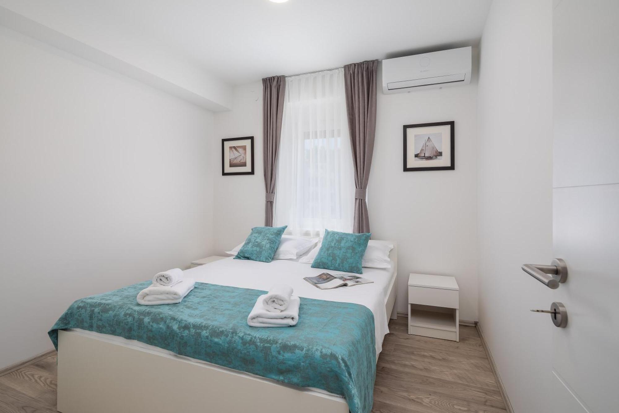 Beachfront Apartments Providenca With Free Parking Makarska Extérieur photo