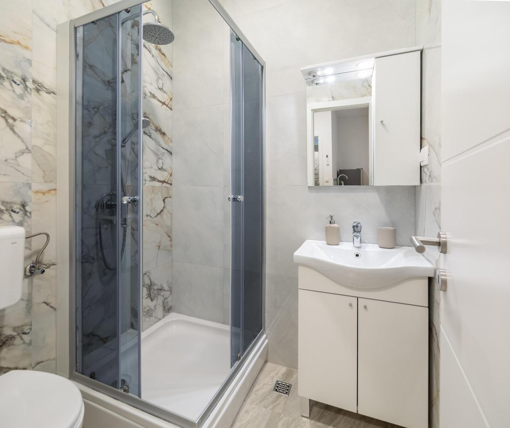 Beachfront Apartments Providenca With Free Parking Makarska Chambre photo